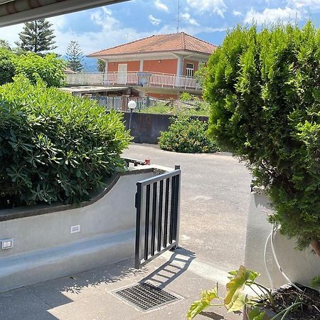 Ferienwohnung Fondachello Sea House Mascali Exterior foto